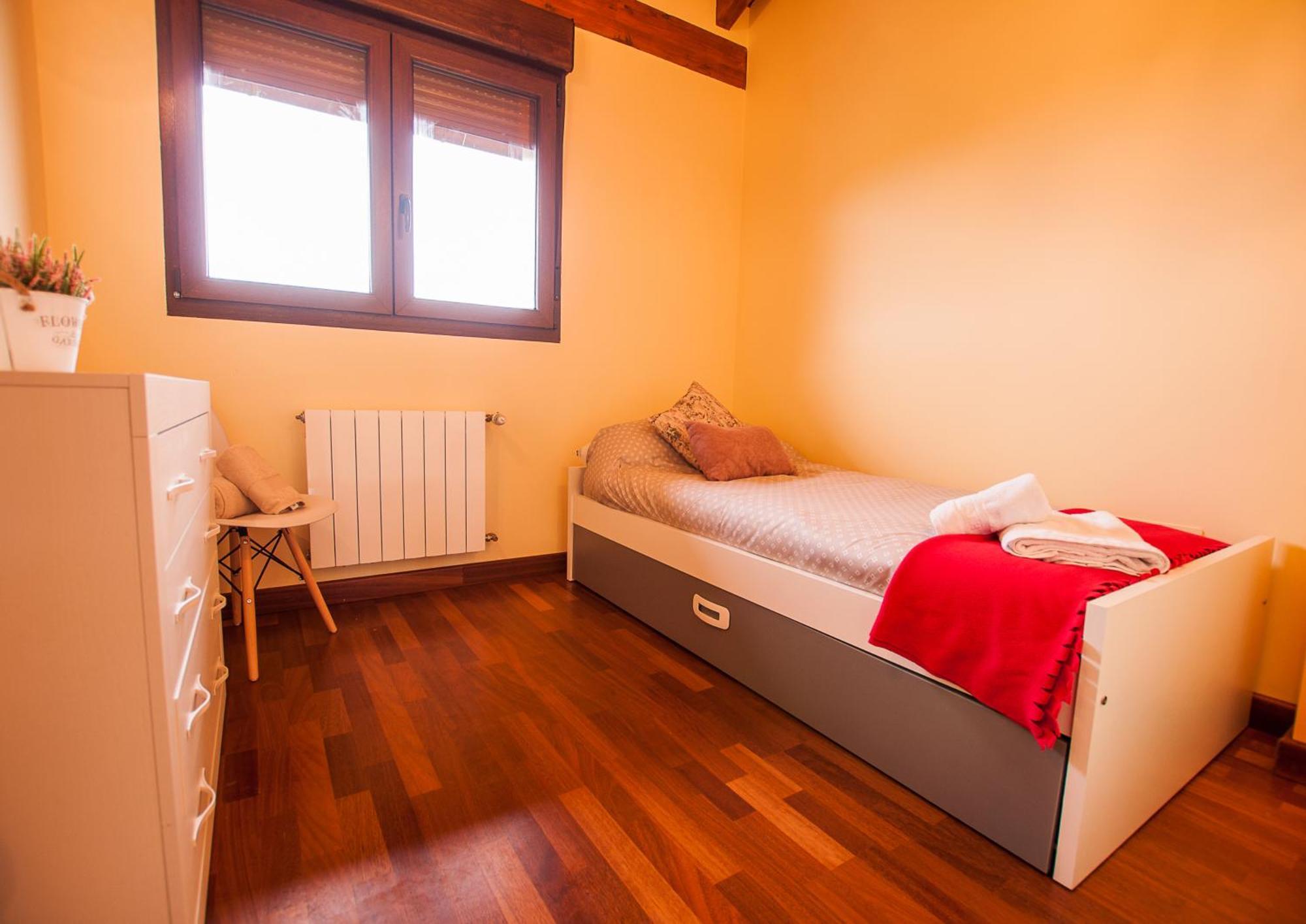 Casas Encantadoras En Entorno Espectacular